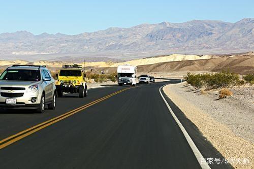 汽車高速行駛120km/h，哪些汽車會(huì)飄？哪些汽車不會(huì)飄？ 