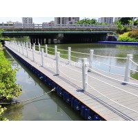 來一波輕功水上漂 感受水上浮橋的魅力！13710604557